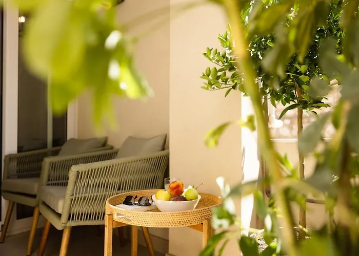 La Malandrina - Apartments & SuitesAlbergo